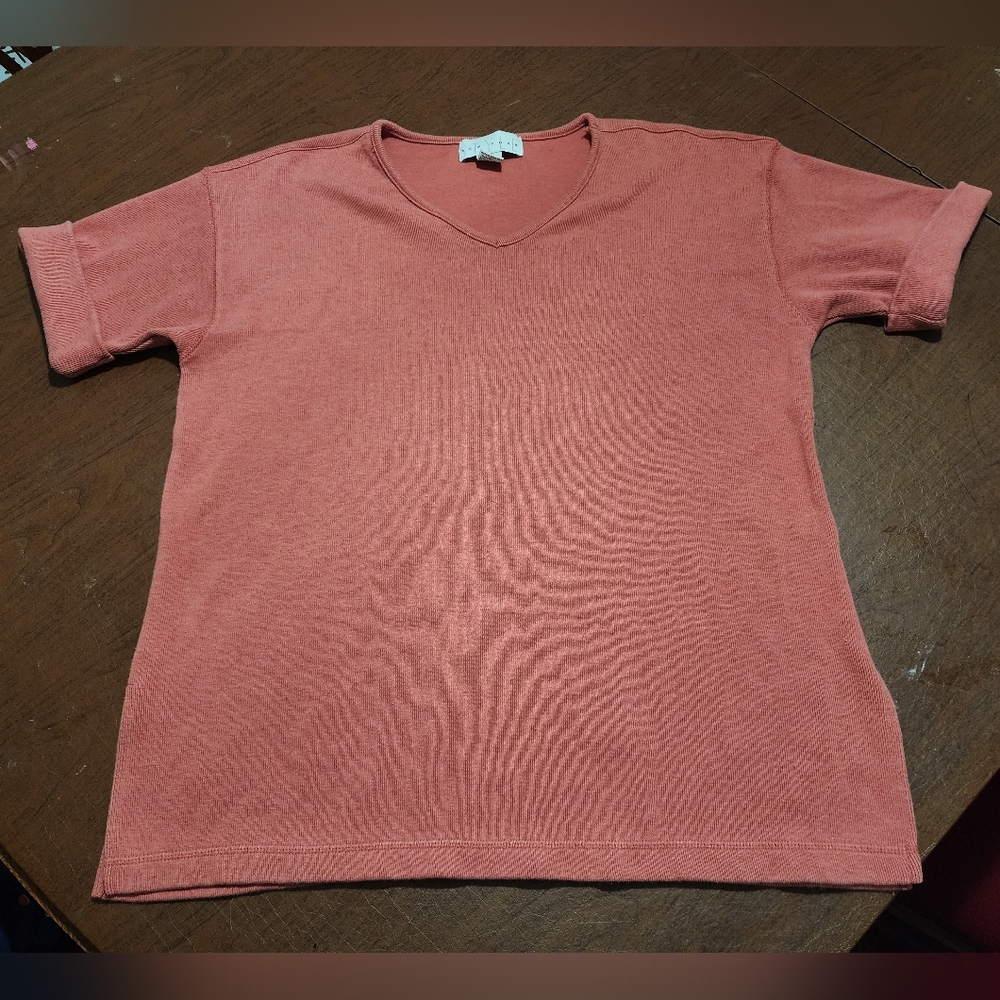 New York Style Coral V-Neck T-Shirt
